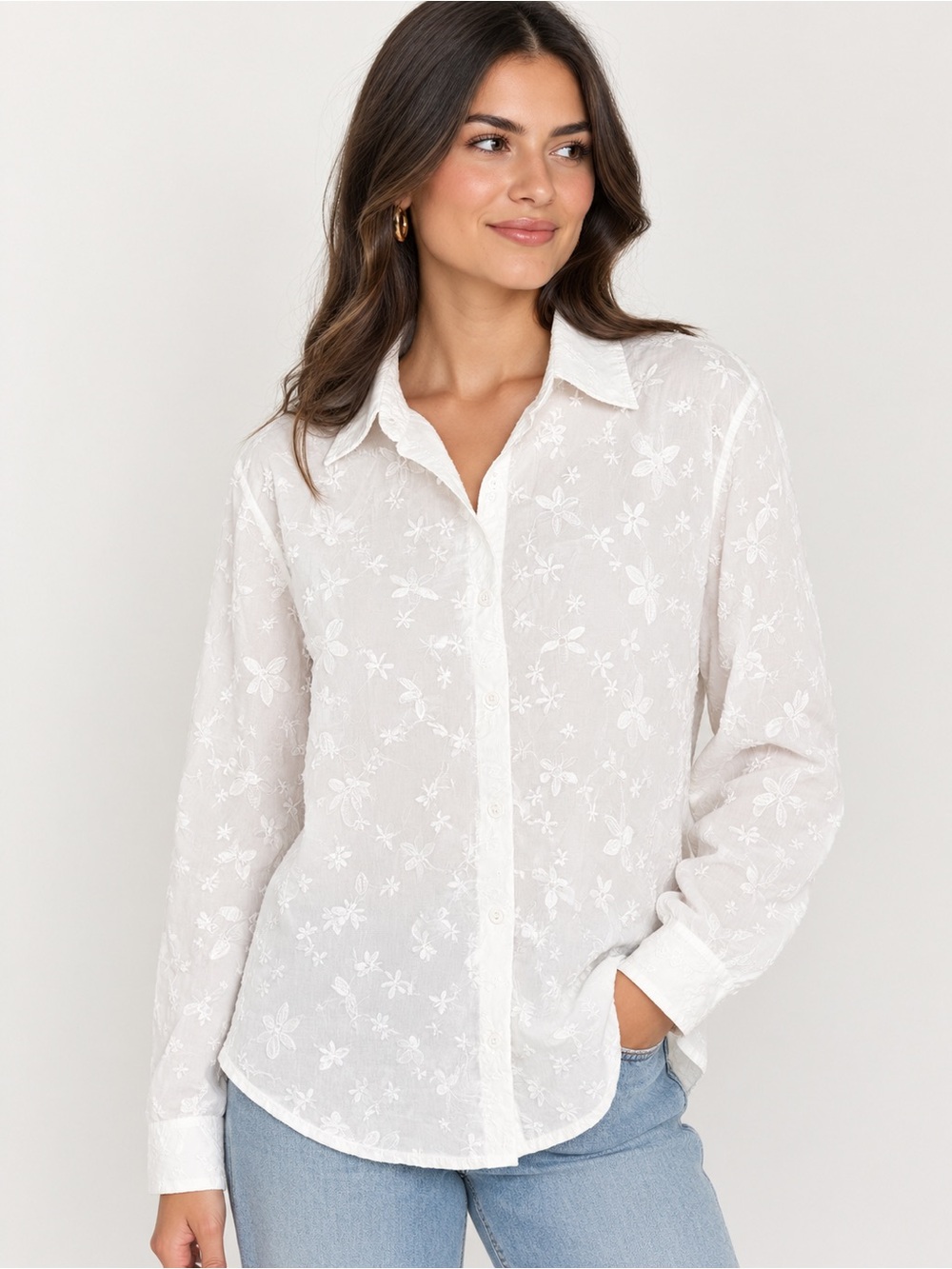 White Floral Embroidered Button-Up Shirt - Women's Top Size M No Brand